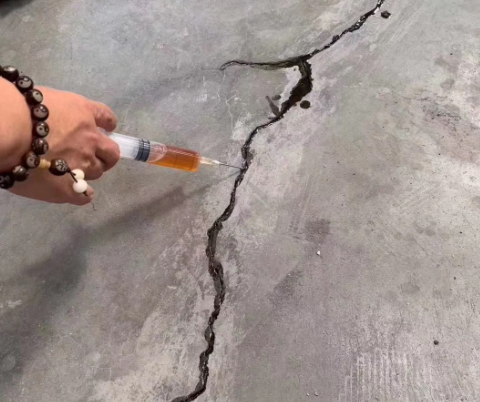 贵阳混凝土裂缝修补技术详解​